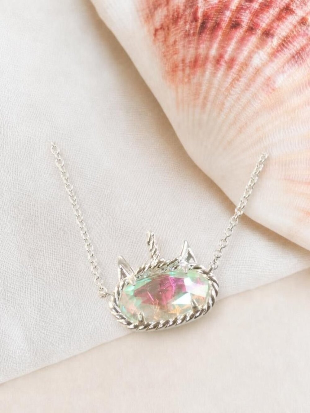 Kendra Scott Elisa Unicorn Silver Short Pendant Necklace